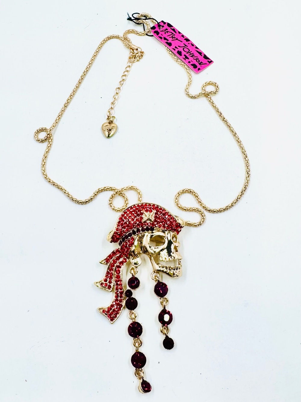Betsey Johnson Gold-Tone Red Rhinestone Skull Pendant/Brooch Necklace 30-33” NWT